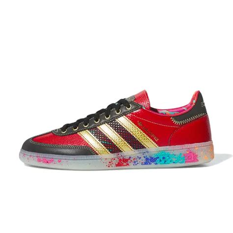 adidas spotrschoen habac 80035|S.E.E.D. x Handball Spezial 'Scarlet Gold Paint Splatter' .